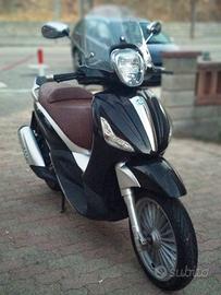 Piaggio Beverly 300 i.e. (2010) - SOLI 6.000 KM -