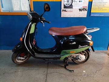 Piaggio Vespa 50 ET4 - 2003