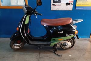 Piaggio Vespa 50 ET4 - 2003