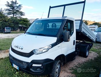 Autocarro IVECO Daily 35-140 metano e ribaltabile