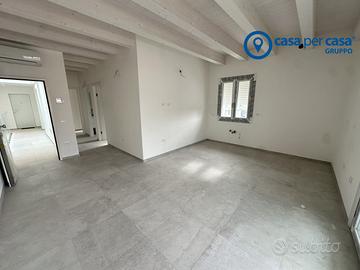 Attico di nuova costruzioni a 300 mt dal mare