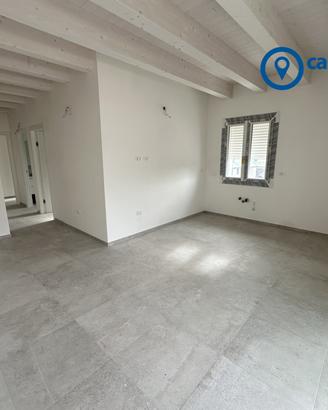 Attico di nuova costruzioni a 300 mt dal mare