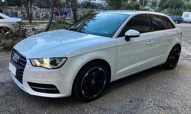 Audi A3 SPB 1.6 TDI Attraction