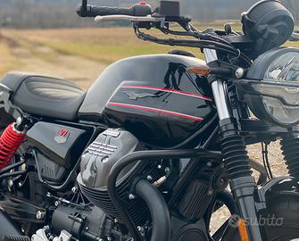 Guzzi V7 Stone Special edition