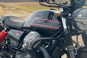 Guzzi V7 Stone Special edition