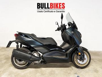 YAMAHA X-MAX 300 Tech Max