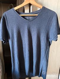 T-Shirt blu