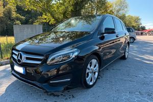 Mercedes classe B 180 D allestimento Sport 58000km