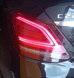 Faro posteriore sx Mercedes C220