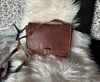 Borsa vintage ecopelle marrone a tracolla