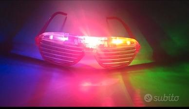 2 Paia di Occhiali a Led.