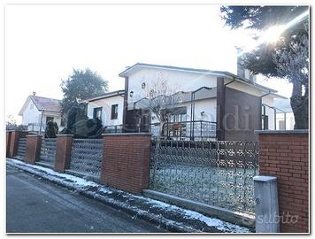 Villa o villino Abbiategrasso [1079VRG]