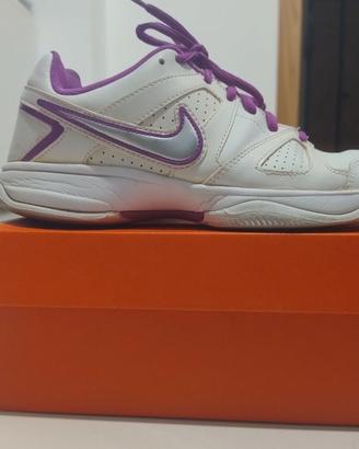 SCARPE SPORTIVE DONNA IN PELLE, MARCA NIKE TG.41