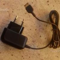 Caricabatterie ed auricolare Samsung