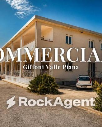 Immobile di 1500 m² a Giffoni Valle Piana