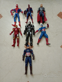 Action figure spiderman . iron Man parlanti