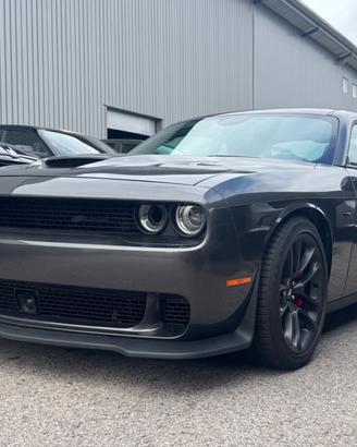 Dodge Challenger si