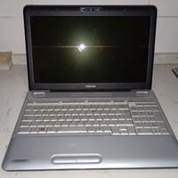 Notebook  Toshiba satellite L 500 1D9   x ricambi