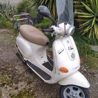 vespa et4 150