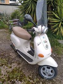 vespa et4 150