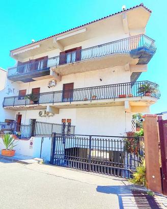Appartamento di 65 m² con 2 locali e box auto a Ac