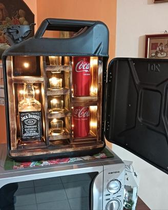 tanica di benzina in metallo Jack Daniel's