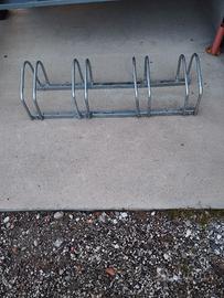 Rastrelliera porta bici