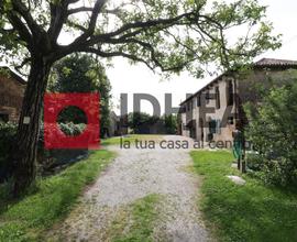 RUSTICO CON TERRENO AGRICOLO