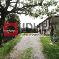 RUSTICO CON TERRENO AGRICOLO