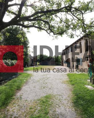 RUSTICO CON TERRENO AGRICOLO