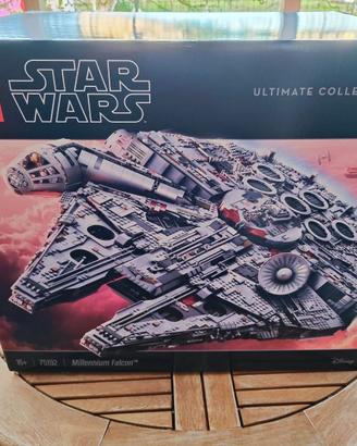 LEGO Star Wars Millennium Falcon 75192 UCS
