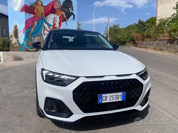 Audi A1 SPB 35 TFSI S tronic line edition