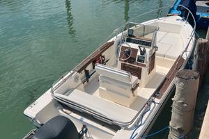 Open Capelli Laser 5.80 - No motore