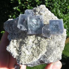 Minerale Fluorescente