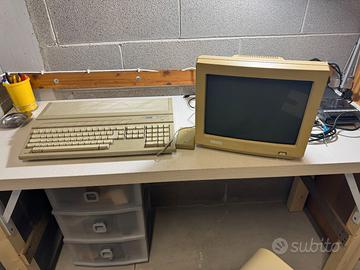 Atari 1040 ST FM + Monitor Compatibile Trust