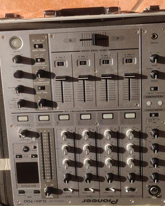Cdj Pioneer 350 White+Mixer DJM 700 Pioneer+ Flyc.