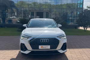 Audi Q3 40 TDI quattro S tronic Business Advanced