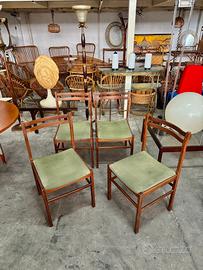 Set di 4 sedie in legno, anni '60