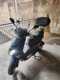 Aprilia Leonardo 250