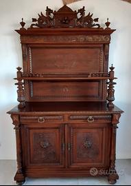 Credenza di fine 800