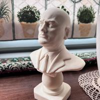 Busto Benito Mussolini