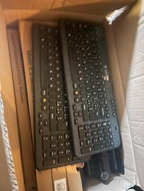 Stock materiale informatico