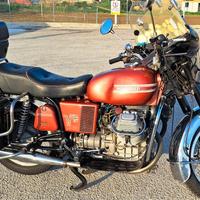 Moto Guzzi V7  850  GT.