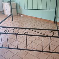 testiera letto matrimoniale
