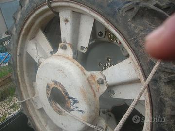 Ruote strette c/cerchio  7,2 - 7 - 3,6  x trattori