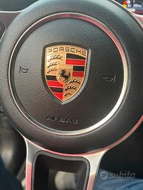 Modanature porche macan