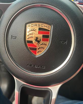 Modanature porche macan