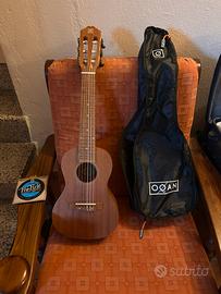 Guitalele mini chitarra