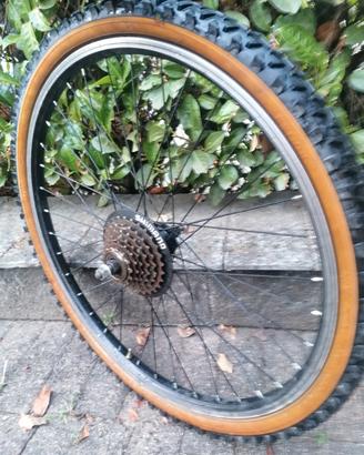 Ruota posteriore MTB 24