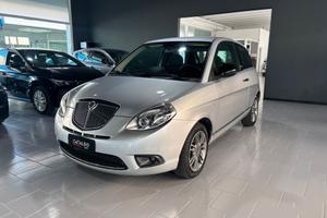 Lancia Ypsilon 1.2 69 CV Unyca